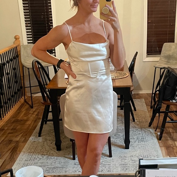 Bachelorette white mini Zara dress - Picture 3 of 3